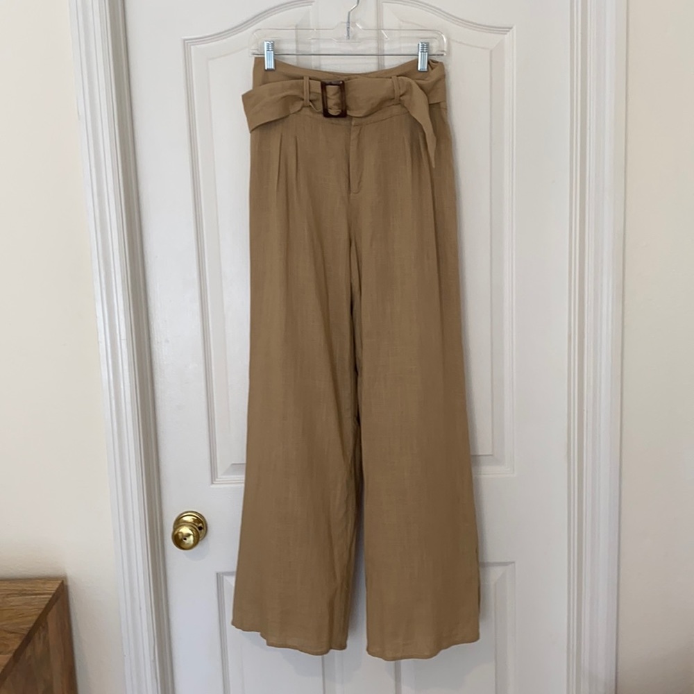Aakaa pants with belt size small